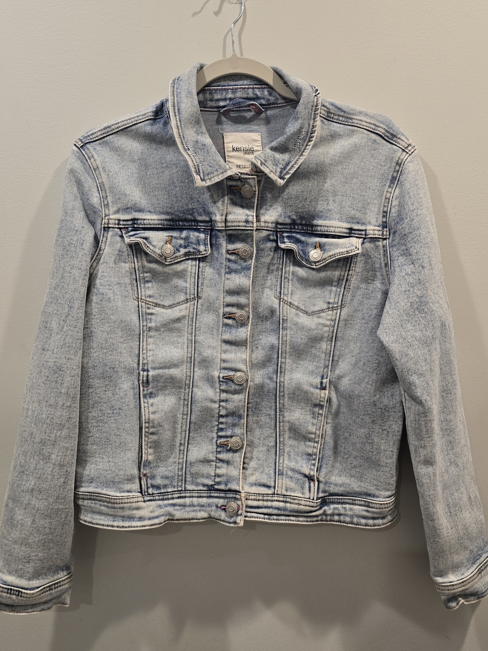 Kensie Light Wash Denim Jacket - Classic Women's Jean Jacket
